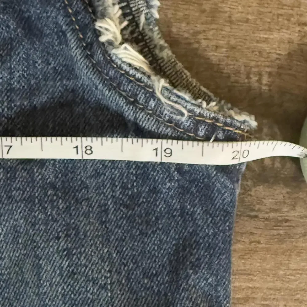 Levis levi sleeveless